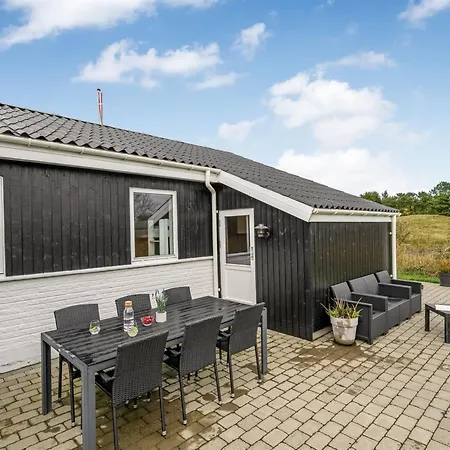 Eloise - 400m From The Sea By Interhome Dom wakacyjny