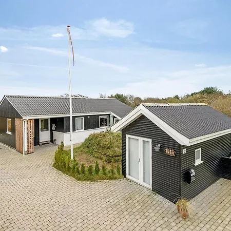 Eloise - 400m From The Sea By Interhome Dom wakacyjny
